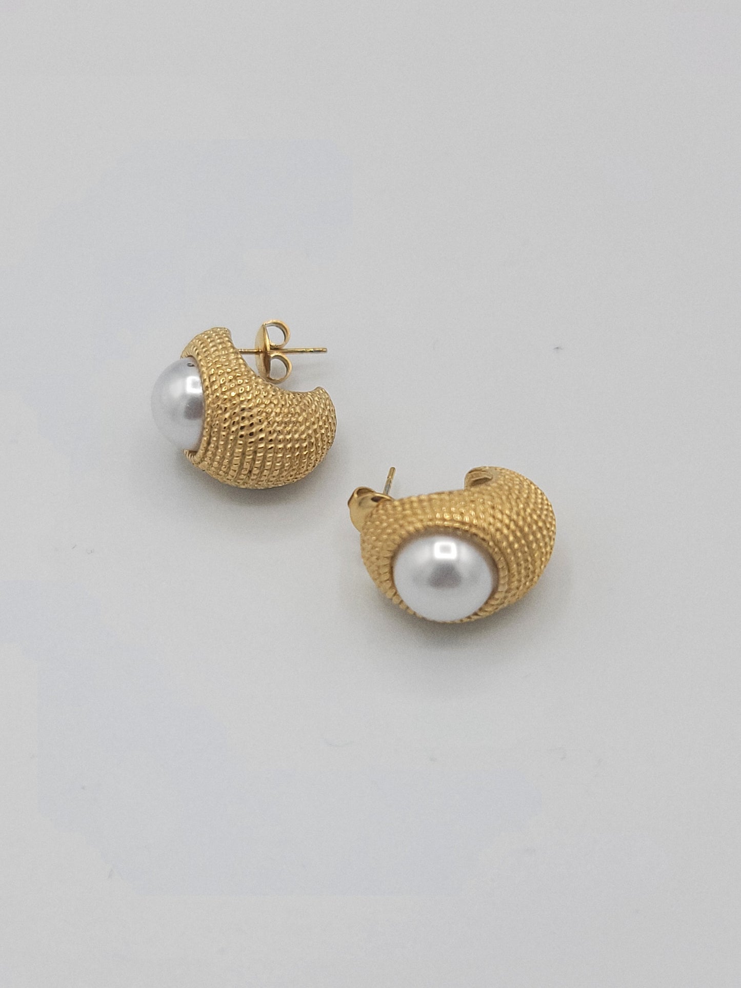 Lisa Earrings