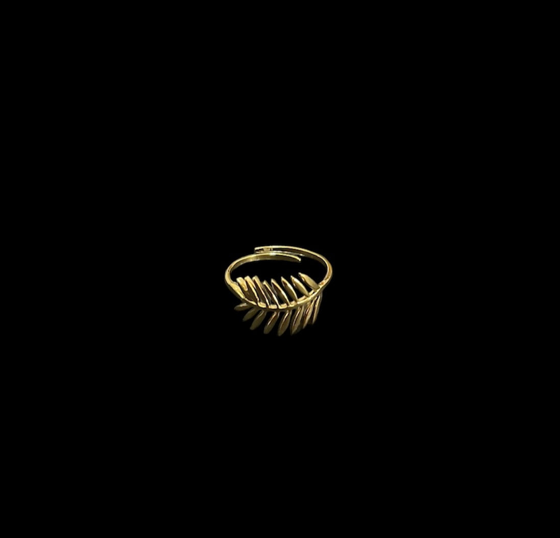 Leaves Ring
