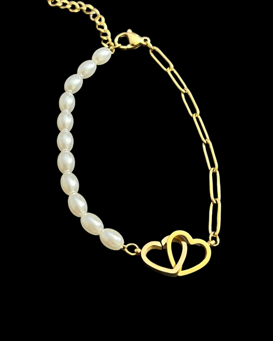Interlocking Hearts Bracelet