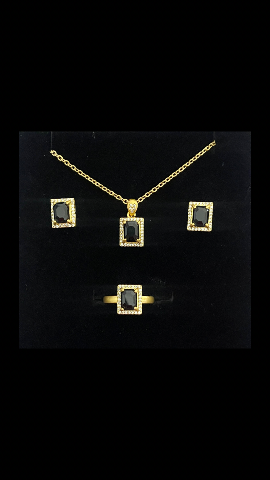 Grace Necklace Set