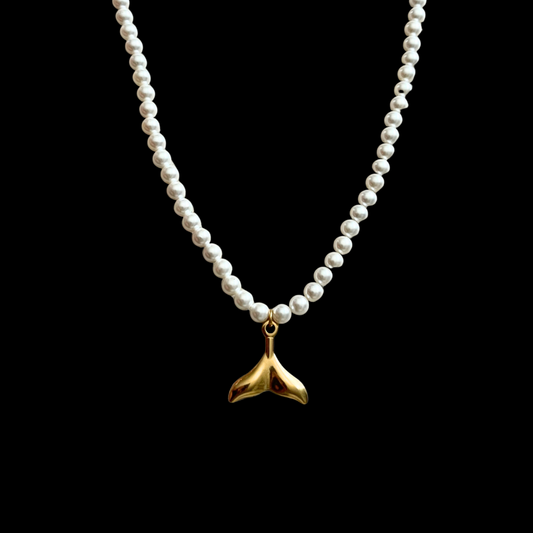 Mermaid Tail Pearls Necklace